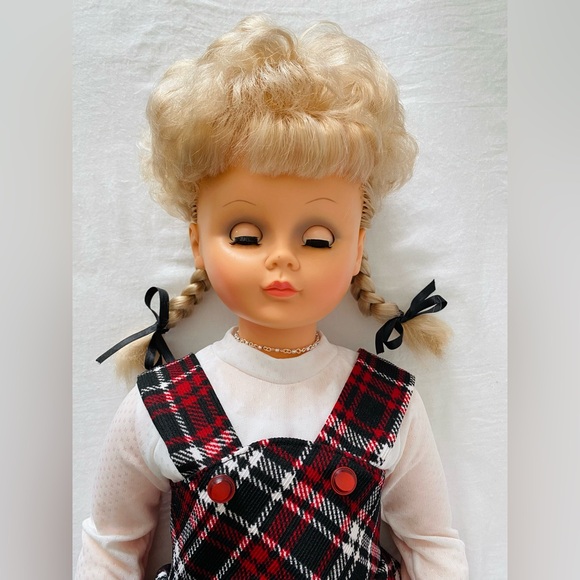Vintage Wendy Walker Doll, 32” Tall - Picture 9 of 12